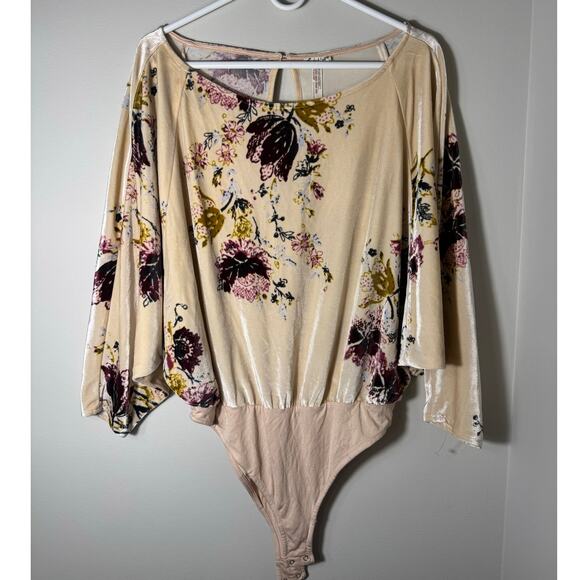 Intimately Free People Babe Slouchy Bodysuit Floral Velvet M - Picture 1 of 6
